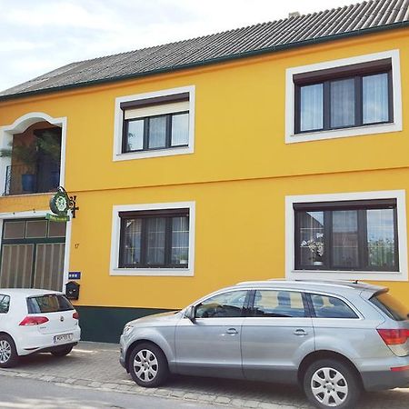 Ferienwohnung Gästezimmer Wurm Mönchhof Exterior foto